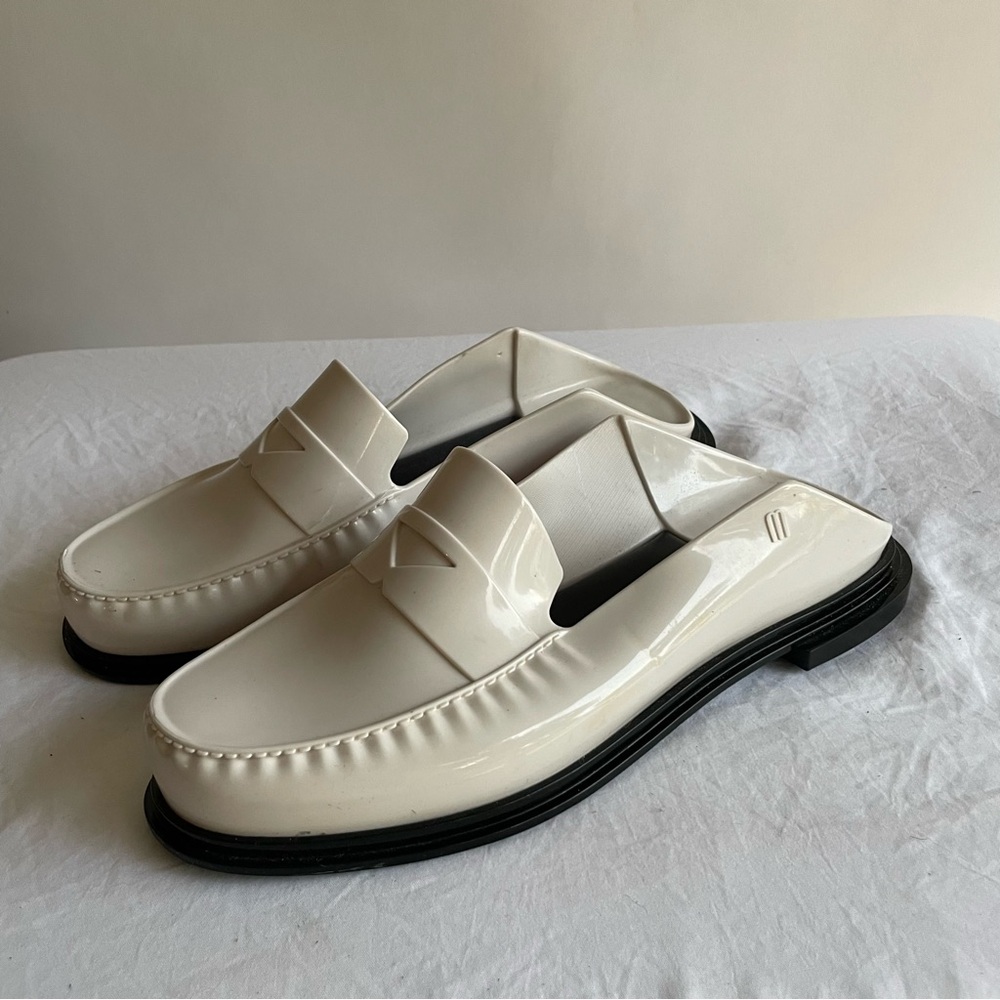 Melissa waterproof loafers mules white black sz 8 39